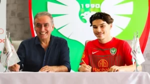 Amedspor, Orta saha oyuncusu Tursun ile anlaştı