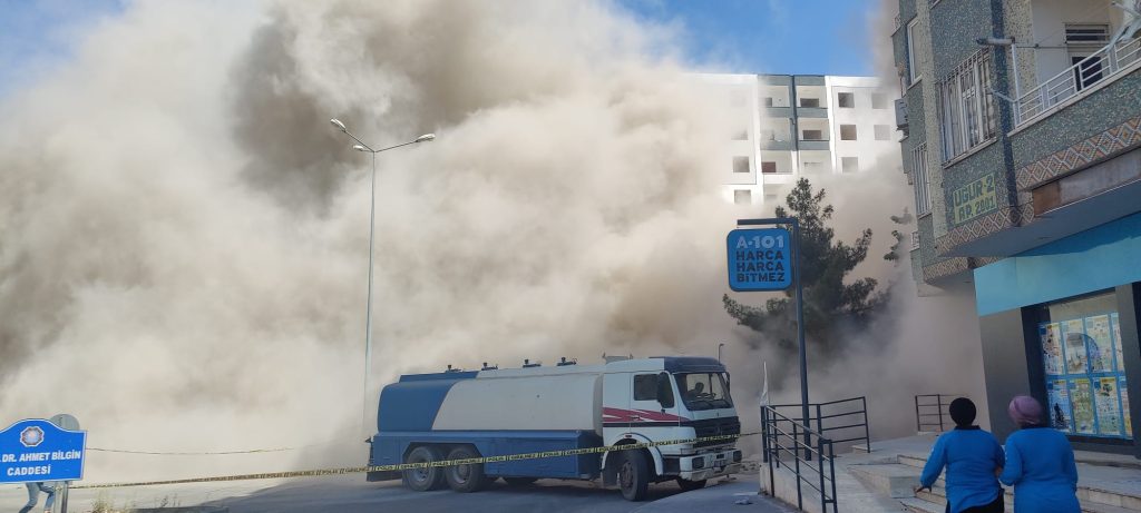 Diyarbakır’da, Maraş merkezli depremde