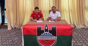 Diyarbekirspor 15 Futbolcu ile sözleşme imzaladı