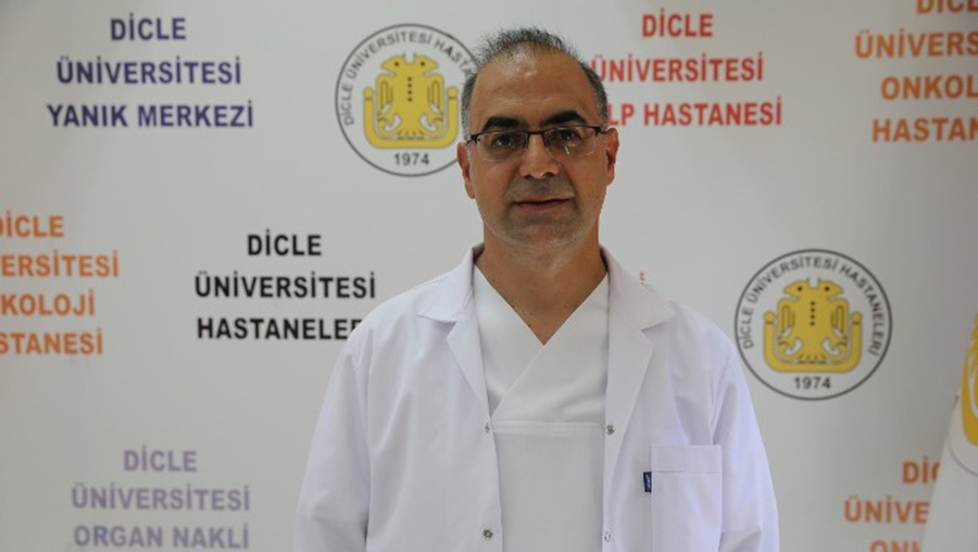 Dicle Üniversitesi Hastanesi’nin başhekimi Akdağ istifa etti