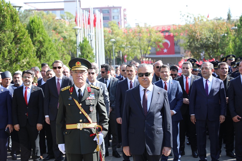 Diyarbakır’da 29 Ekim Cumhuriyet