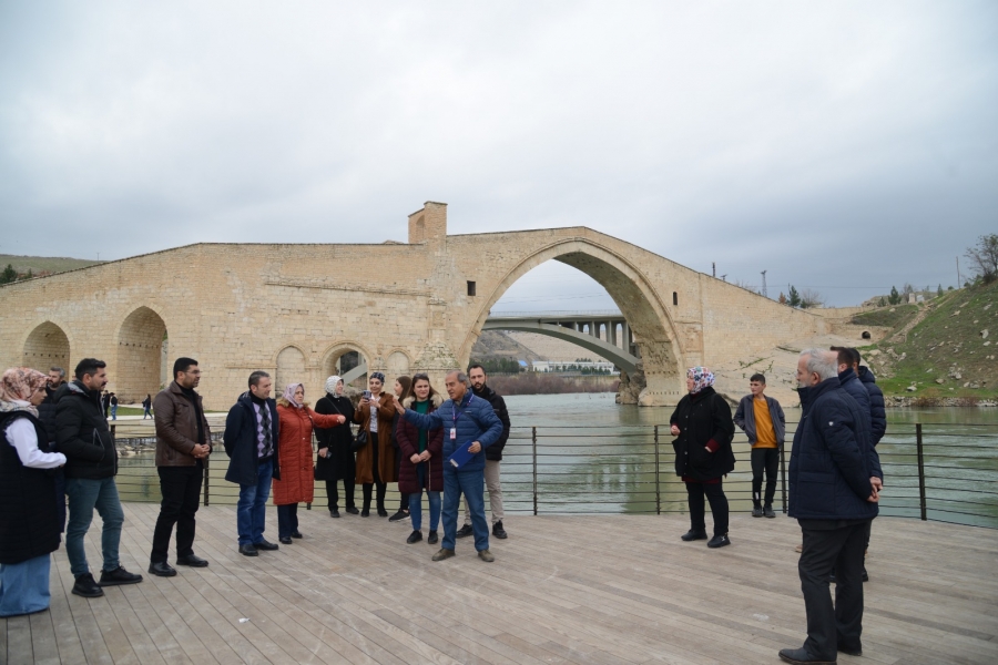 “Kentini Tanı Kendini Tanıt” projesi kapsamında Silvan gezisi düzenlendi