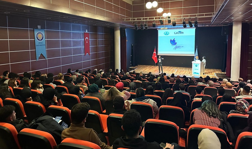 Çocuk İstismarı Farkındalığı Konferansı Düzenlendi