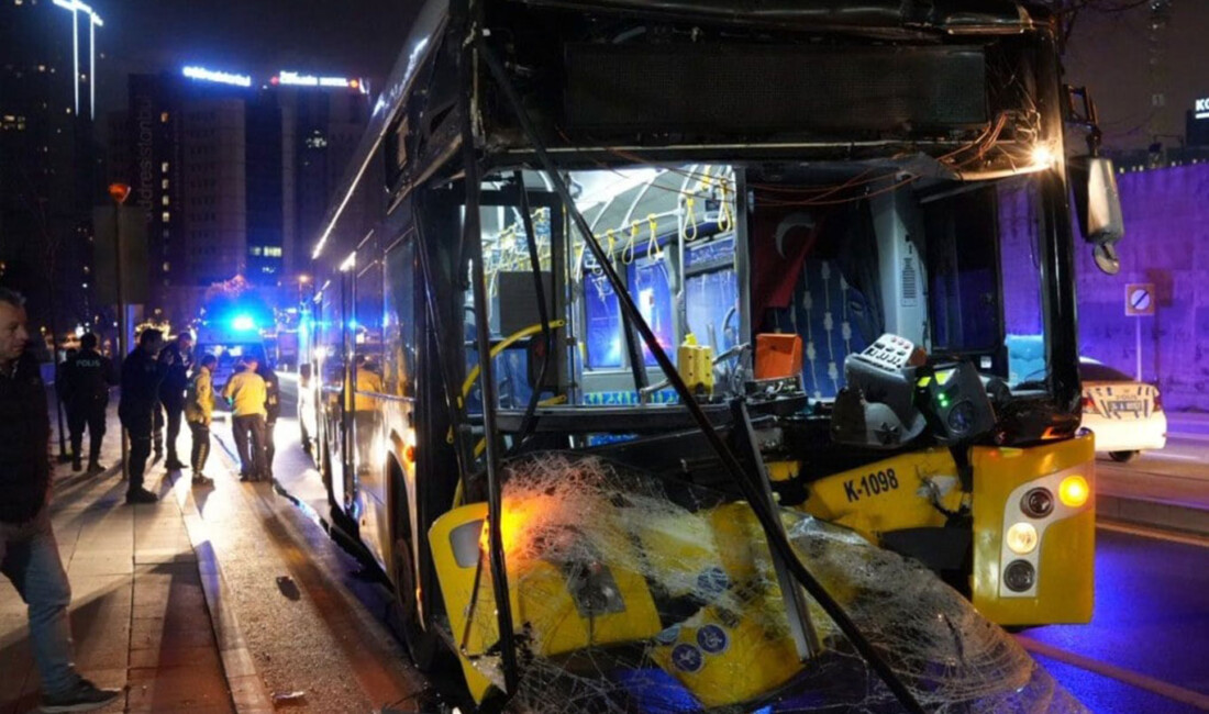 İstanbul Şişli'de seyir halindeki