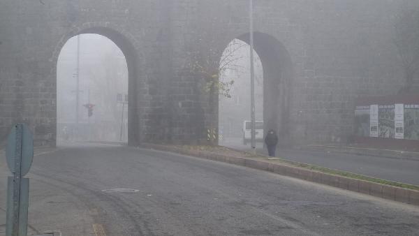 DİYARBAKIR'da etkili olan sis