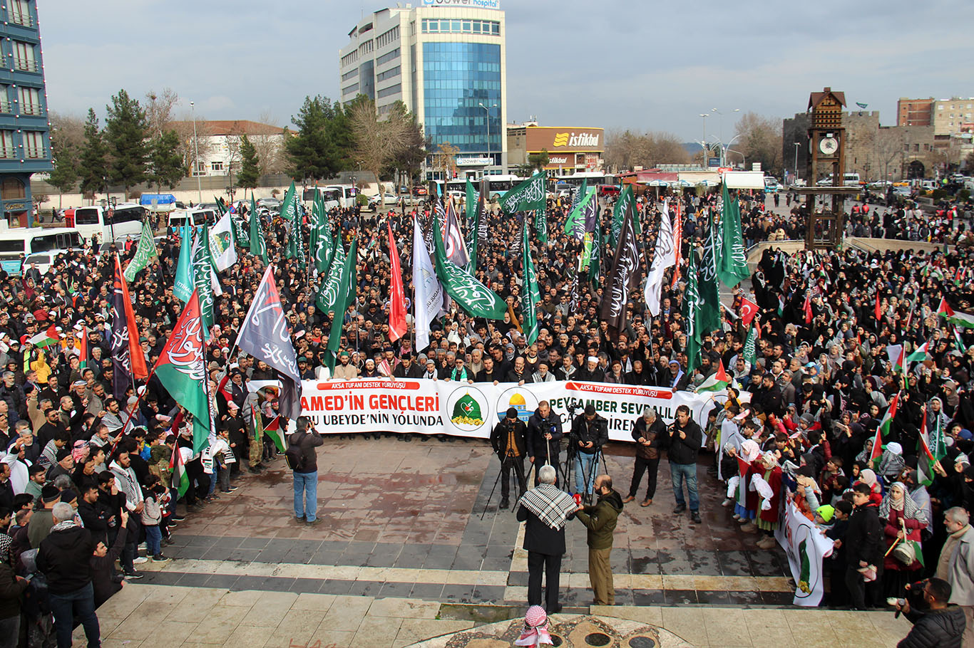 Diyarbakır’da “Aksa Tufanı”na Destek Yürüyüşü Yapıldı