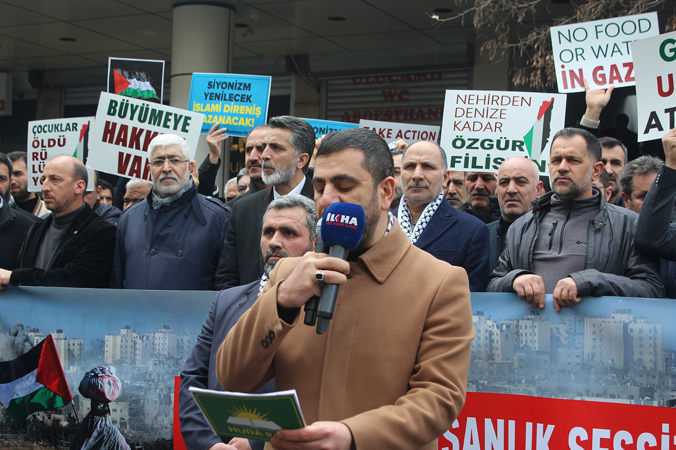 Bingöl’de “Gazze’yi unutma, unutturma” temalı basın açıklaması düzenlendi