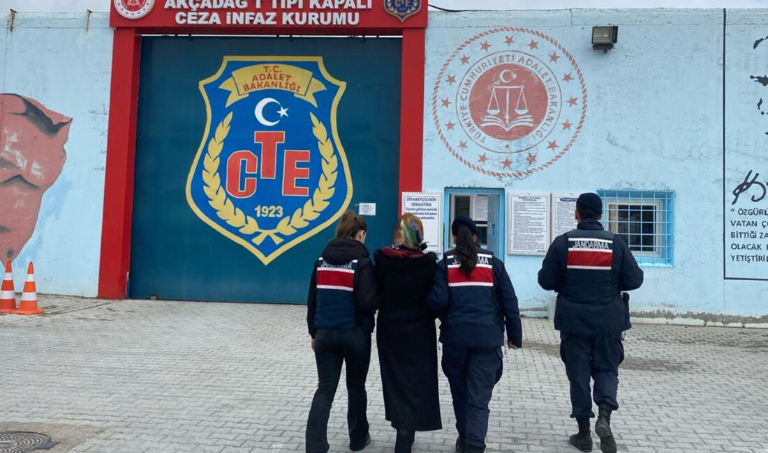 Merkez Yeşilyurt ilçesinde FETÖ'ye