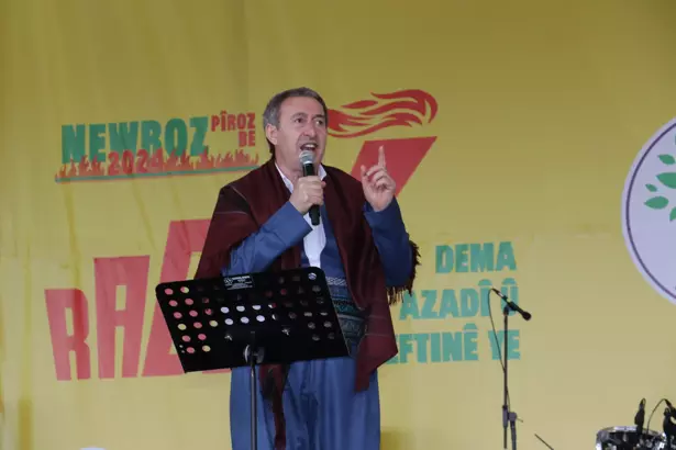 Diyarbakır’daki nevruz etkinliğinde 166 gözaltı