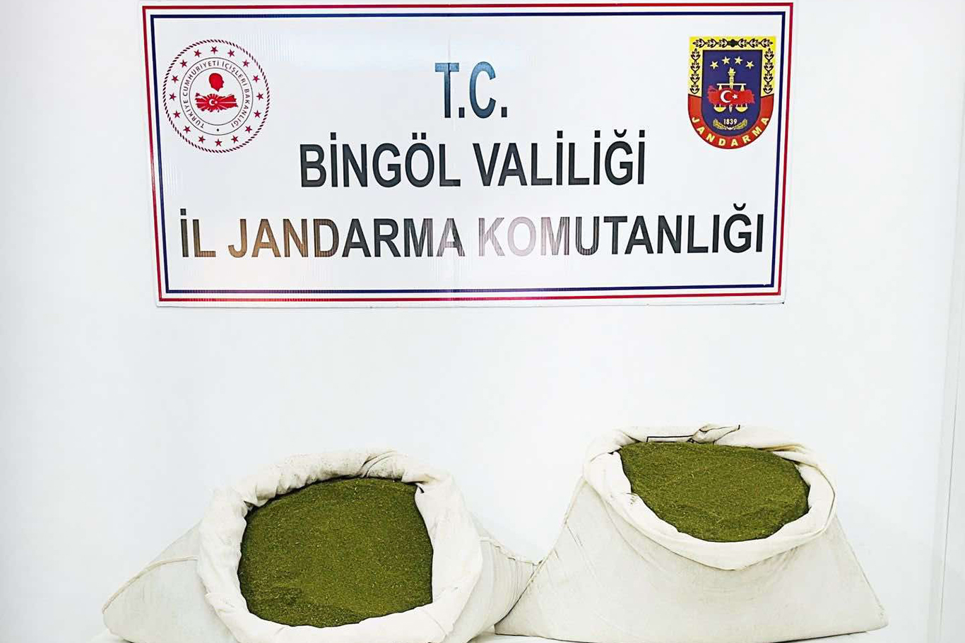 Bingöl’de, 45 kilogram toz esrar ele geçirildi