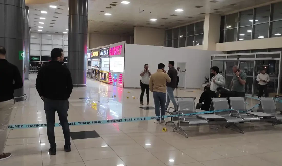 Şanlıurfa'da şehirlerarası otobüs terminalinde