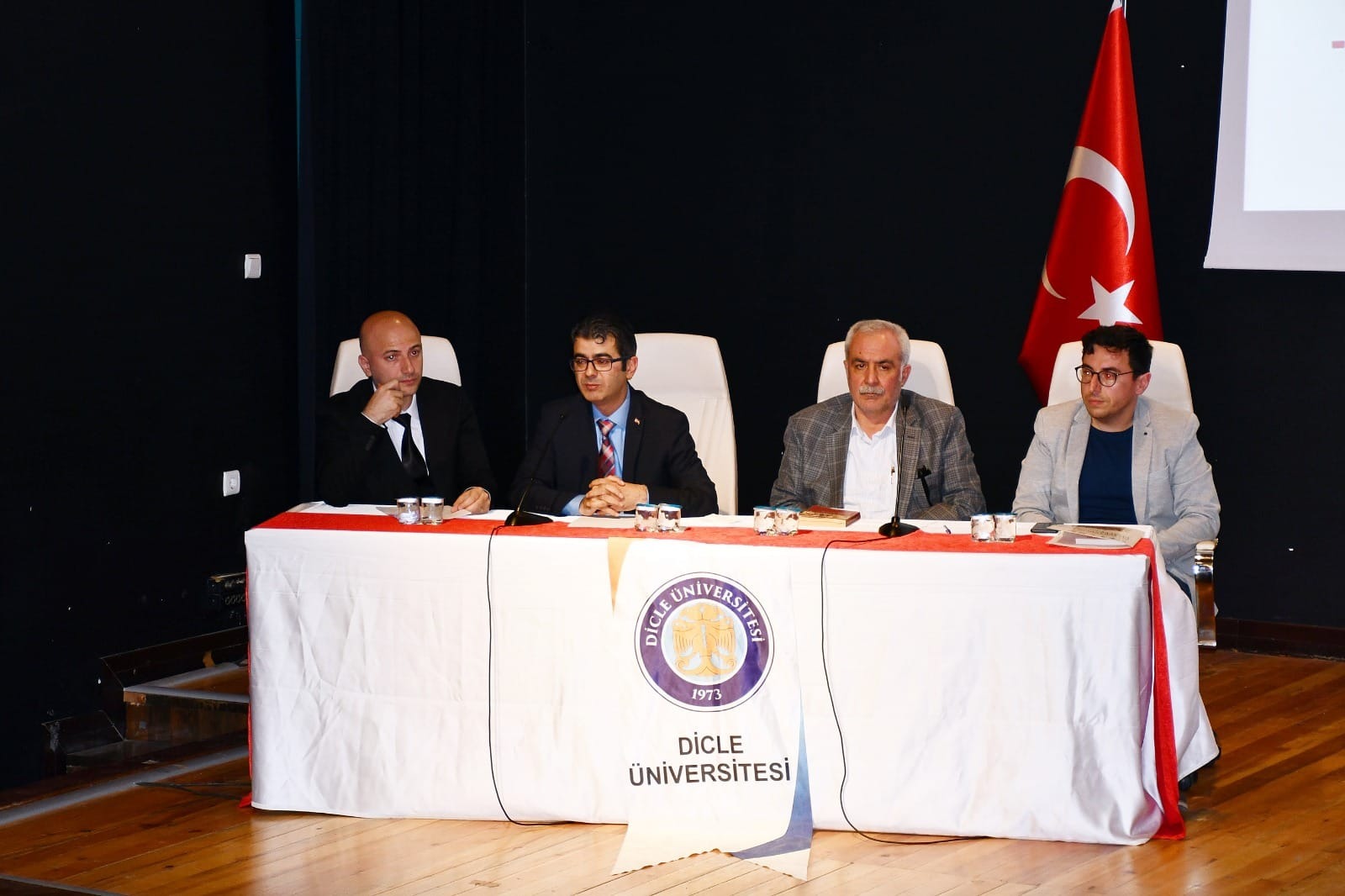 “100. Yılında 1924 Anayasası” Adlı Panel Düzenlendi