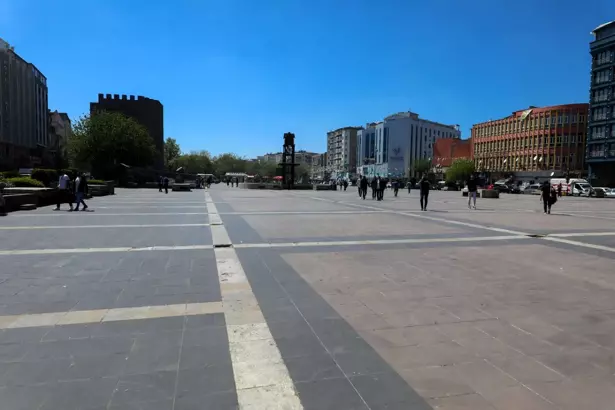 DİYARBAKIR Büyükşehir Belediyesi, merkez