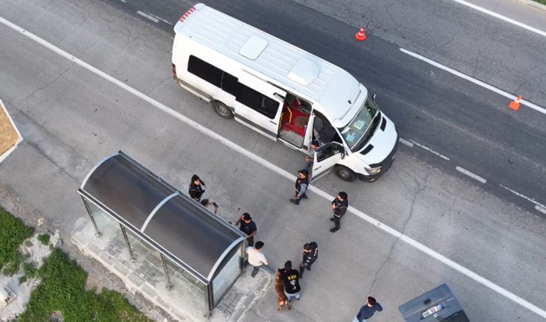 Batman'da durdurulan bir minibüste