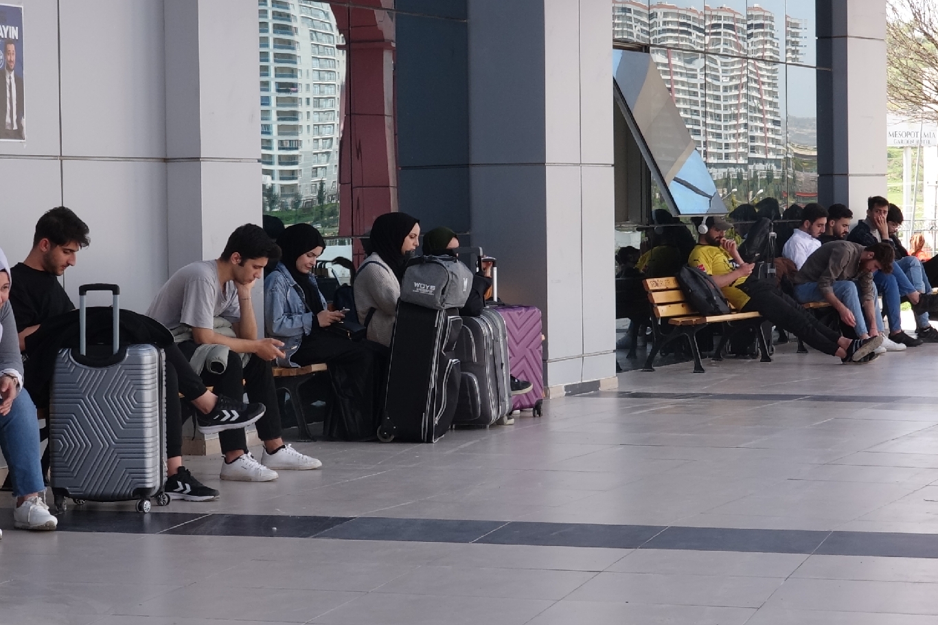 Mardin’de bayram öncesi otogarlarda yoğunluk oluşmaya başladı