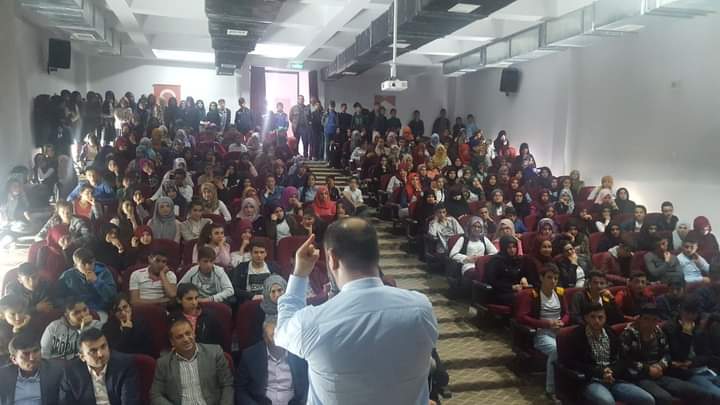 Hani’li Öğrenciler Konferansta Buluştu