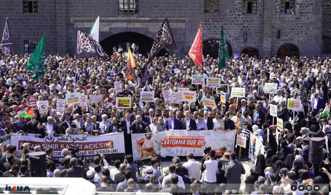 Diyarbakır Ulu Camii'nde, katil