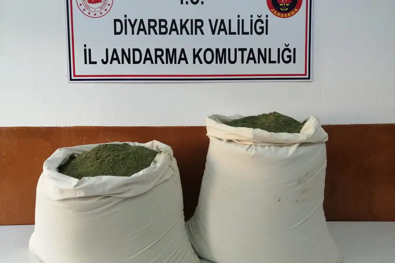 Diyarbakır’da 67 kilogram esrar ele geçirildi