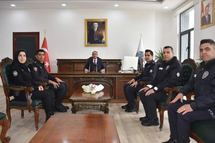 Diyarbakır Hani'de Türk Polis